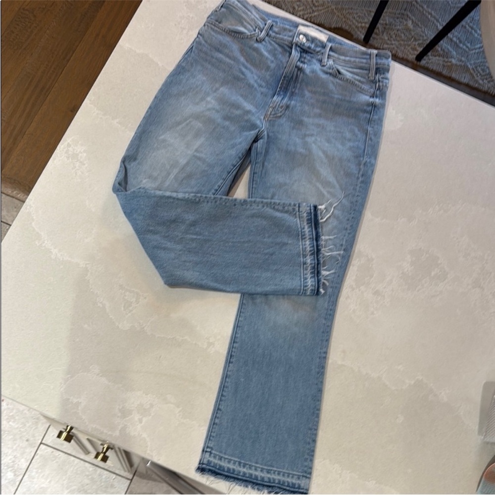 MOTHER The Hustler Ankle
Jeans in Light Blue